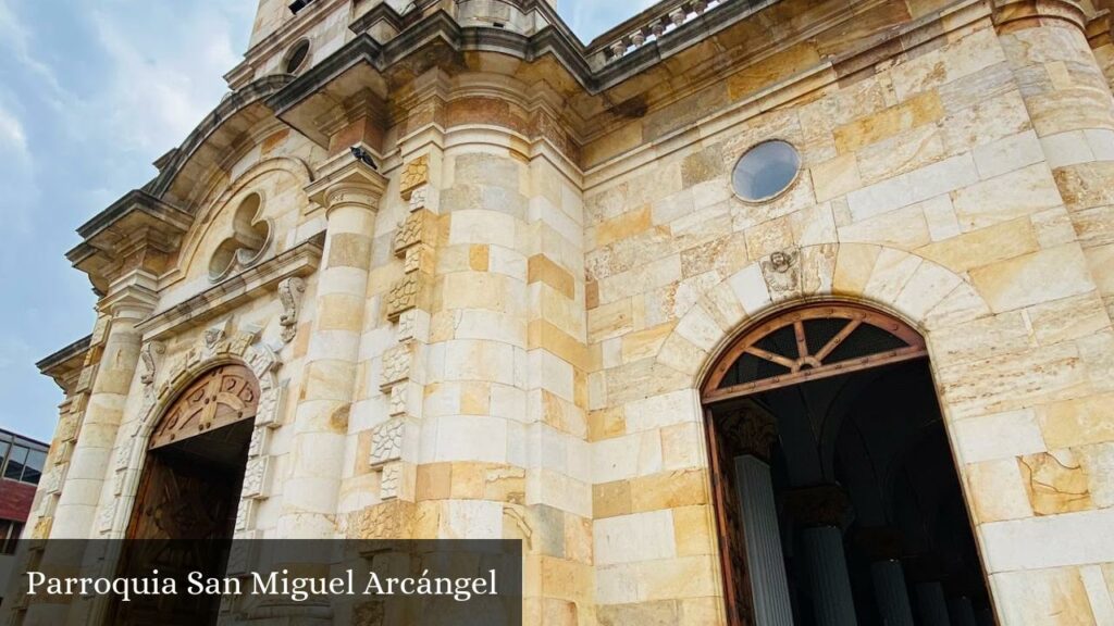 Parroquia San Miguel Arcángel - Paipa (Boyacá)